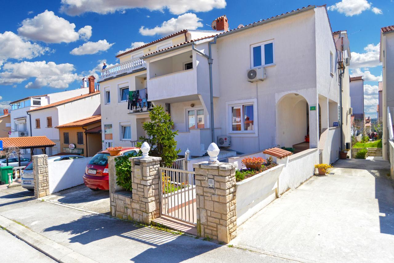 Appartement Vladimira 1569